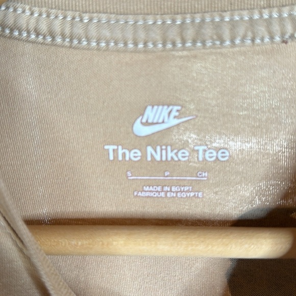 Nike Logo Tan Tee Gundam Collaboration Limited Rare Size Small - Picture 5 of 9